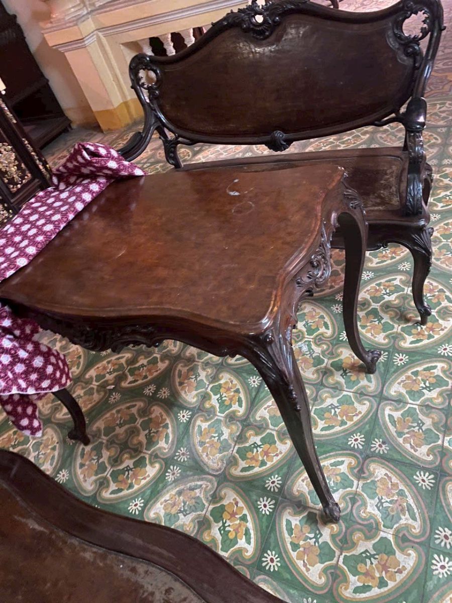 thu mua bàn ghế gỗ cổ xưa