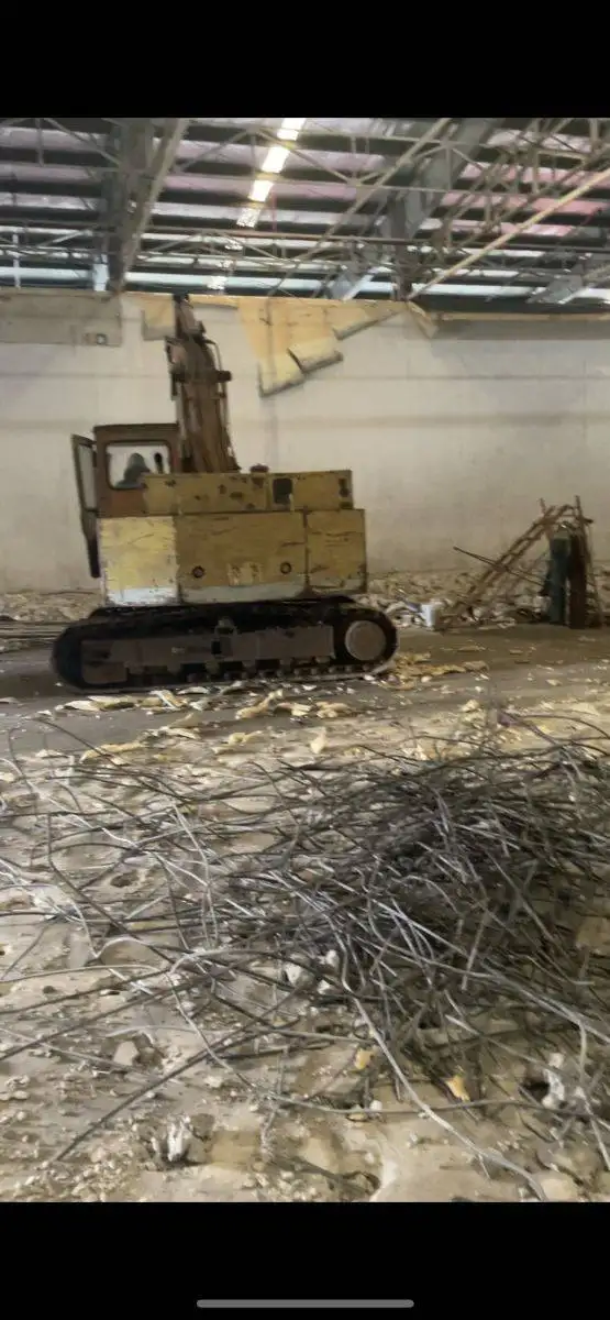 Dịch Vụ Đục Phá Nền Sàn Gạch Bê Tông Cũ Tại TPHCM