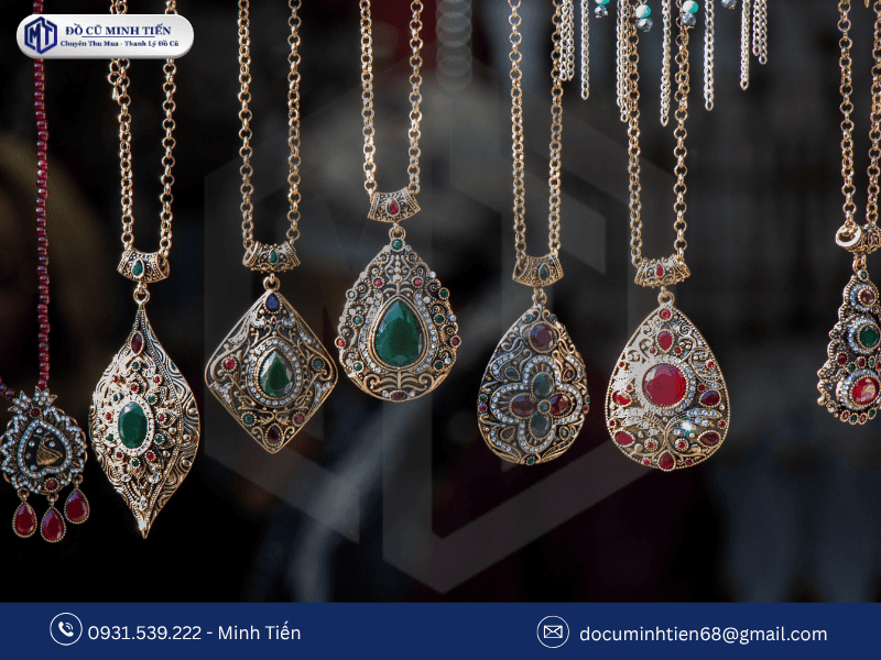 Bảo Quản Trang Sức Kim Loại Cổ Đặc Biệt