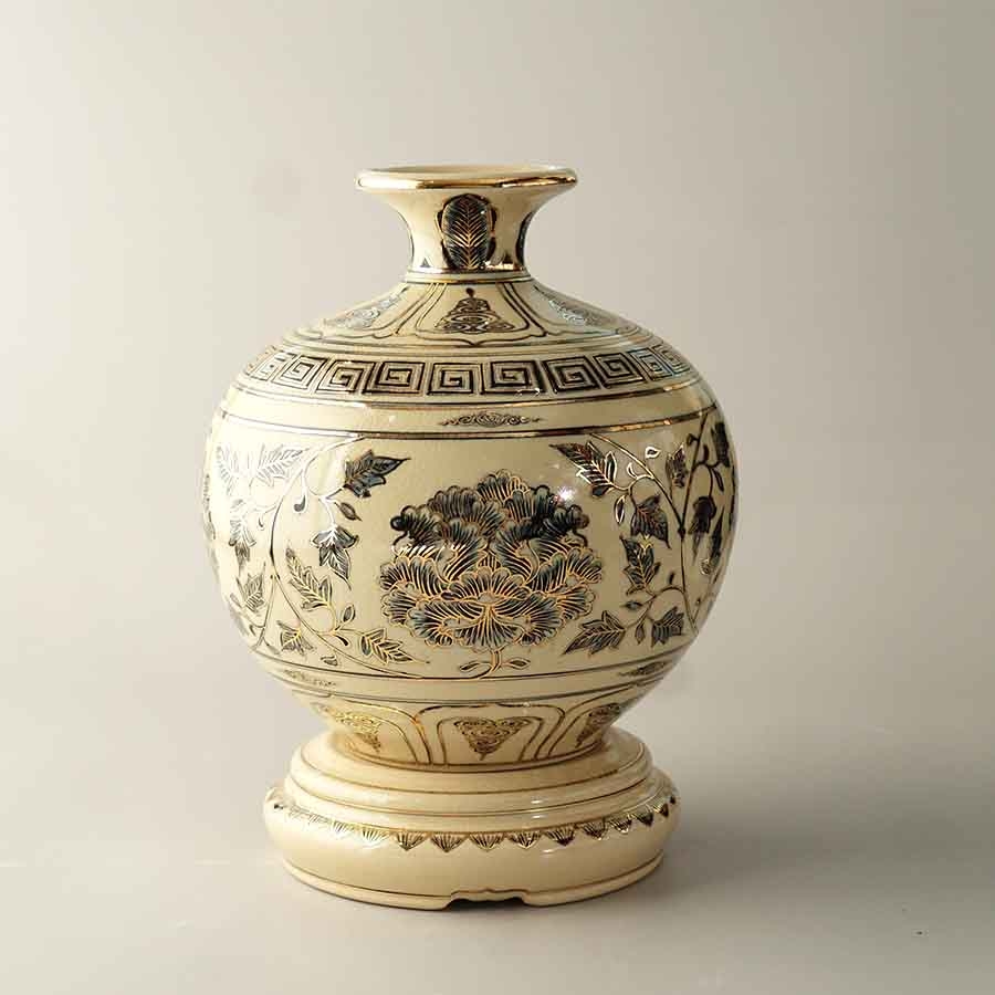 Thu Mua Bình Vôi Cổ, Bình Tì Bà, Bình Cam Lộ: Những Mẫu Được Săn Đón Nhất 2026